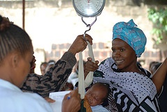 mother-child-health-global-relationship-women