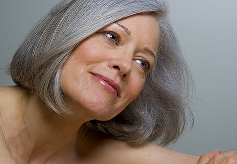 woman-older-healthy-skin-aging-beautiful
