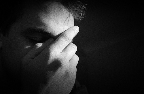 depression-face-hand-sad-despair-help-black-white depression-face-hand-sad-despair-help-black-white