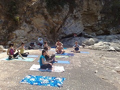 yoga-beach-class-natural-health